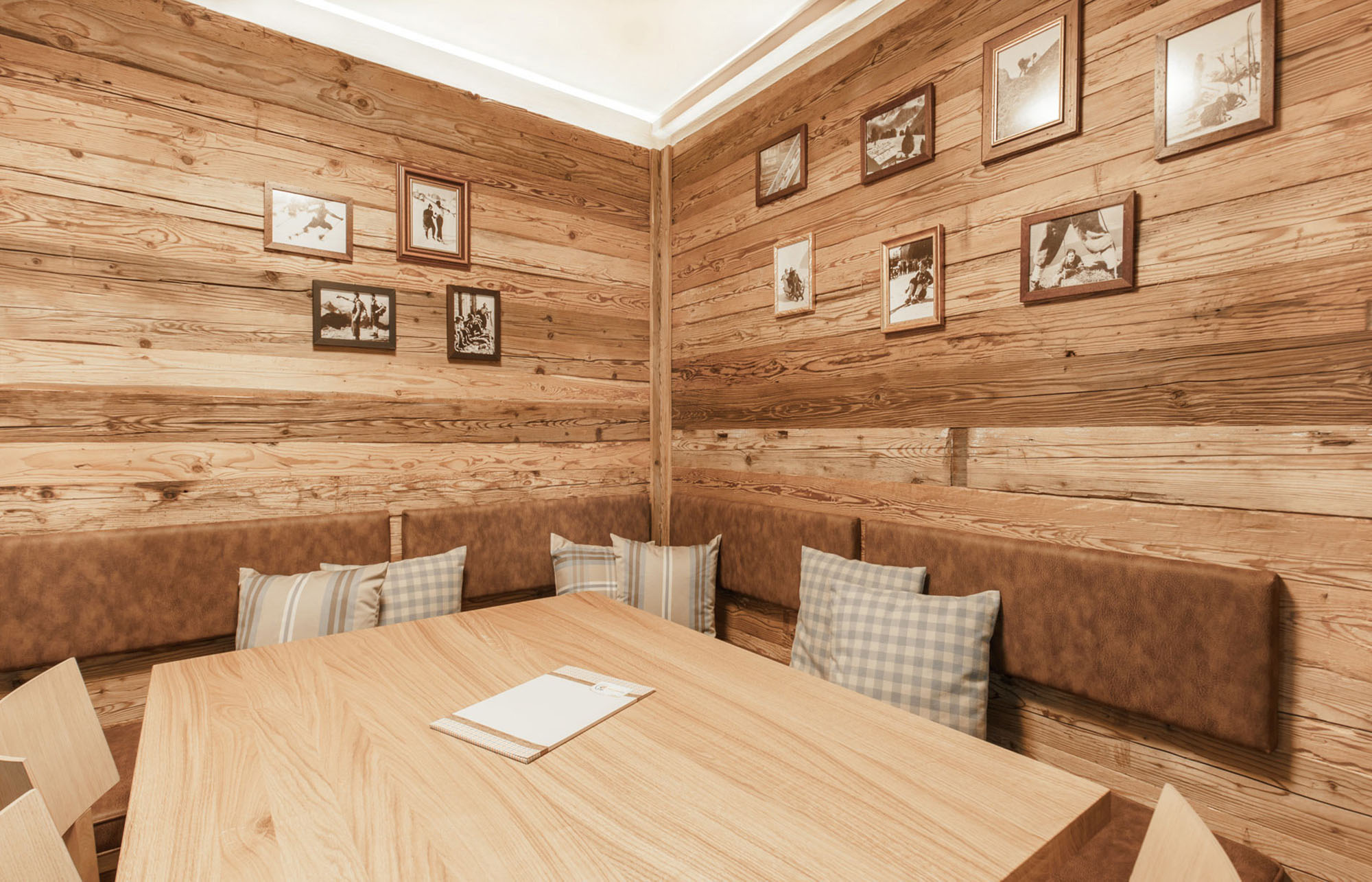 Alpin B2 Appartement Wohnraum Rosentalerhof Saalbach Hinterglemm