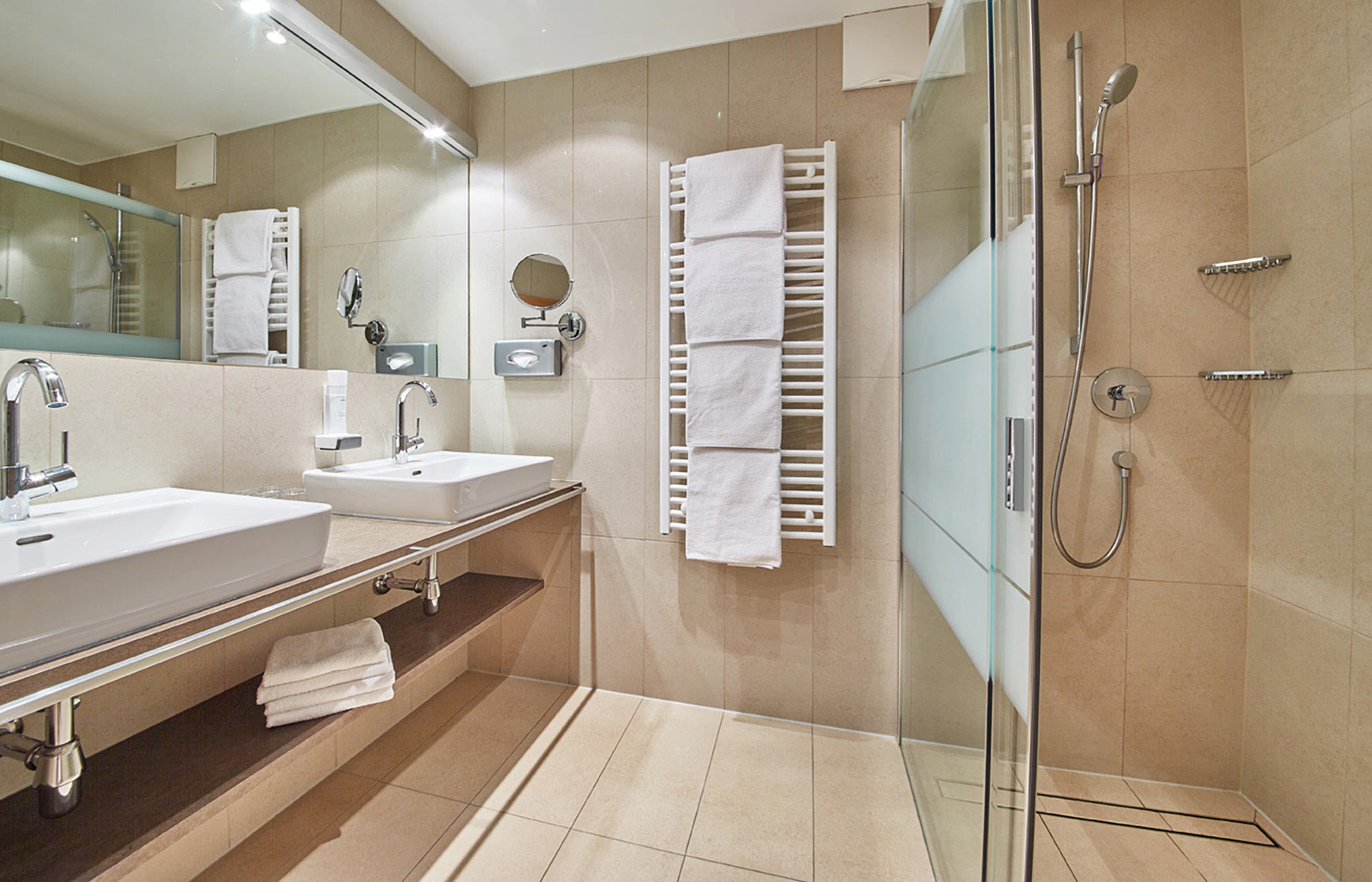 Alpin C Appartement Badezimmer Rosentalerhof Saalbach Hinterglemm
