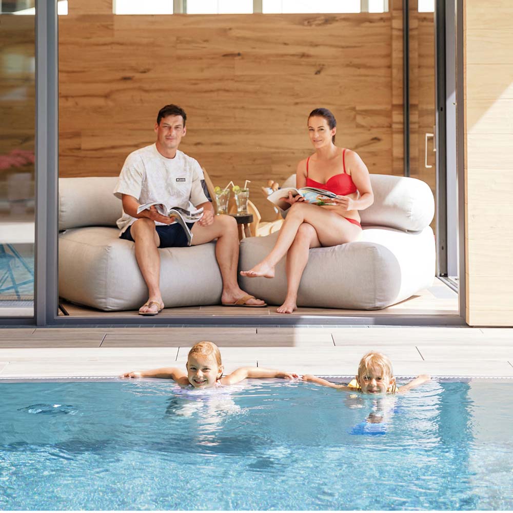 Pool mit Kindern Rosentalerhof
